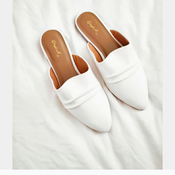 🆕️The Henley// white mule flat - Picture 3 of 10